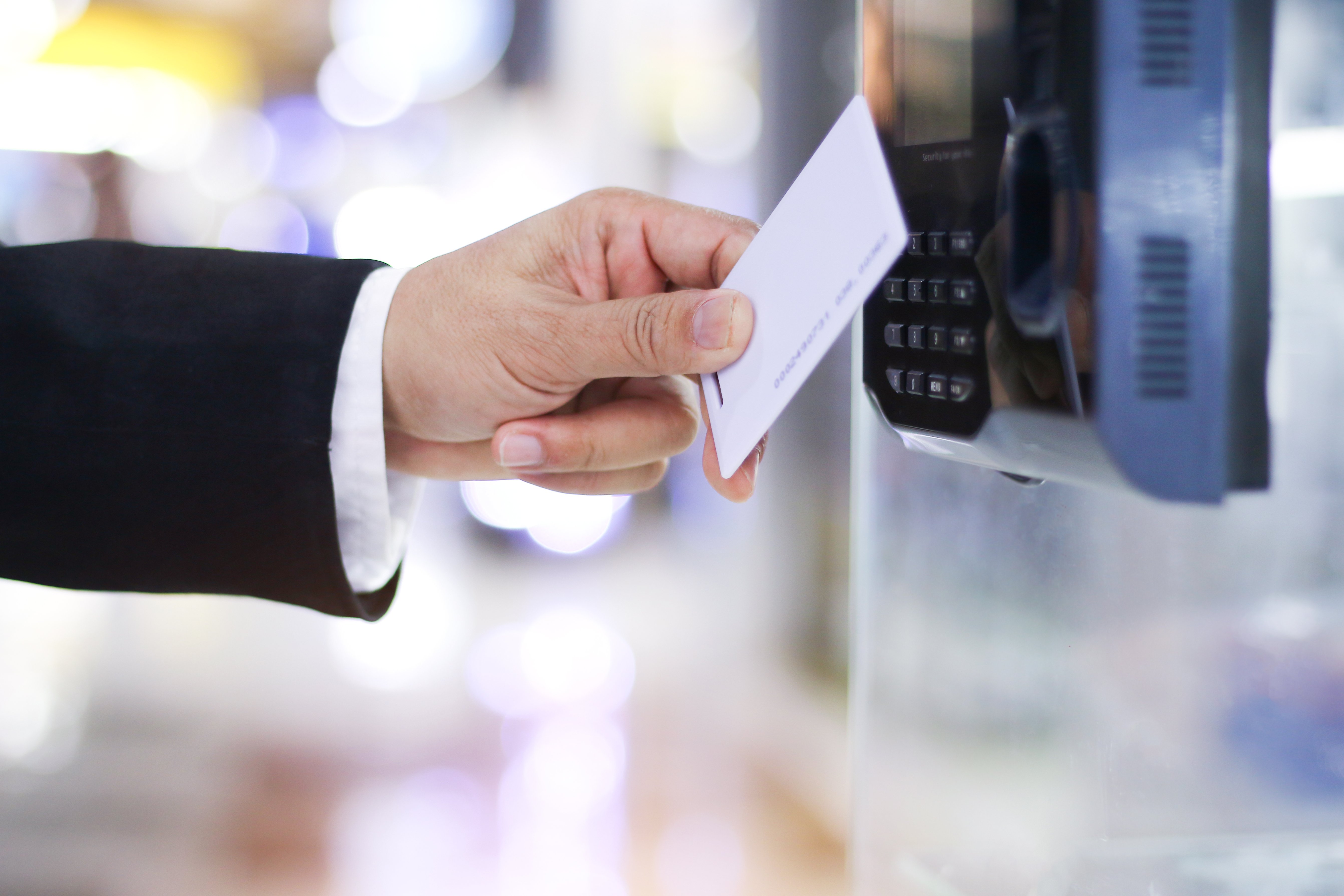 Top 5 Things to Consider When Buying a Business Access Control System